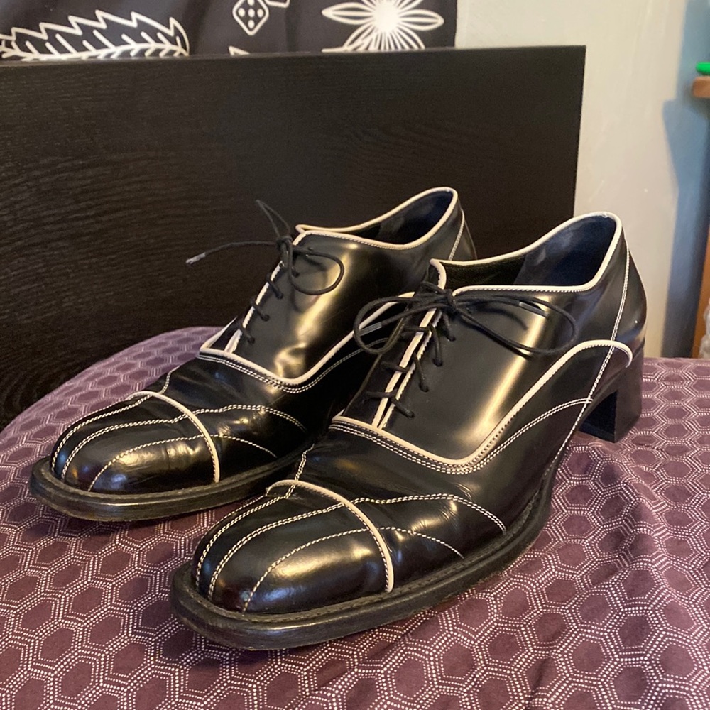 PRADA 38.5 menswear Oxford leather stitched piping dress costume baroque shoes